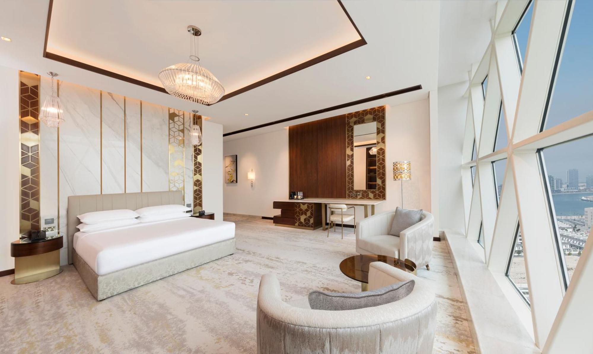 Velero Hotel Doha Lusail Ngoại thất bức ảnh A bedroom at the Ritz-Carlton, DIFC