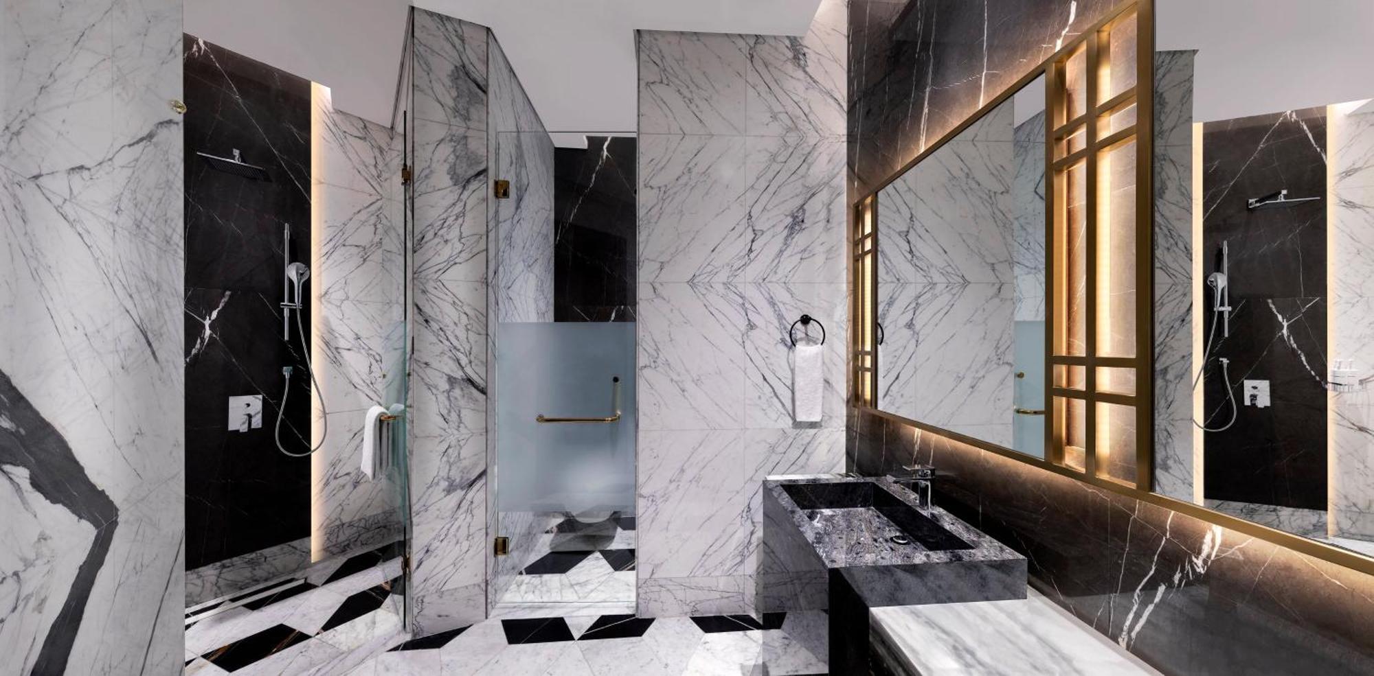 Velero Hotel Doha Lusail Ngoại thất bức ảnh Bathroom